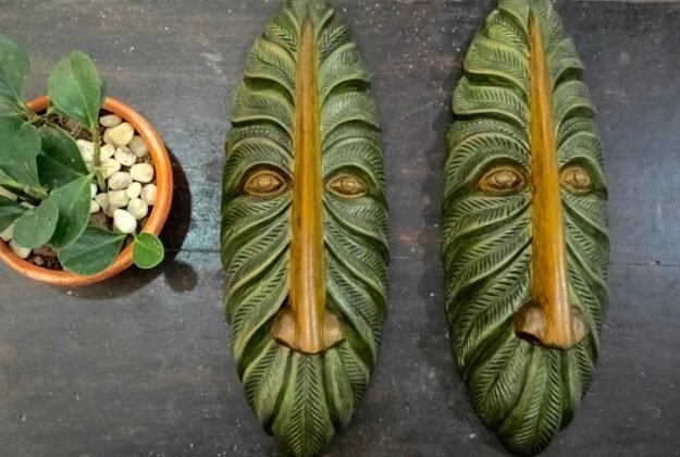 Traditional Sri Lankan Leafy Wood Mask